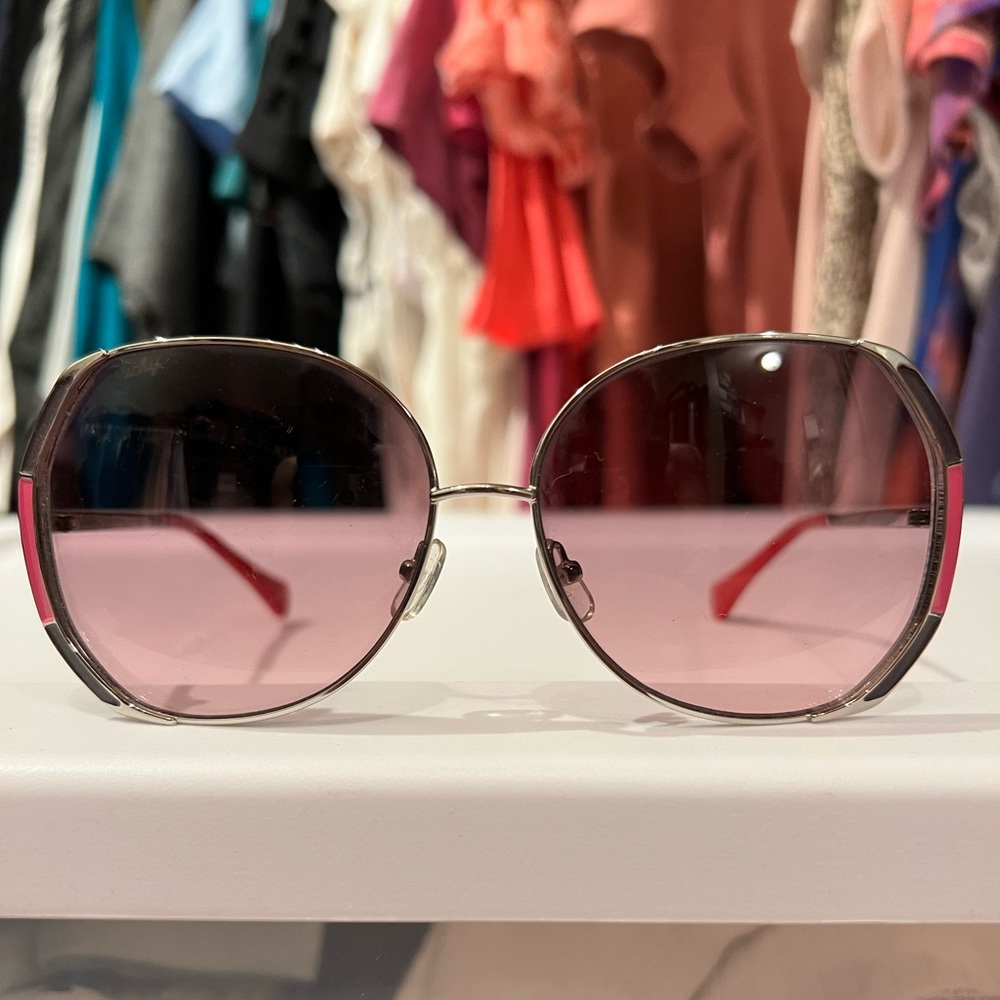 Lucky brand oversized pink-tint lens sunglasses